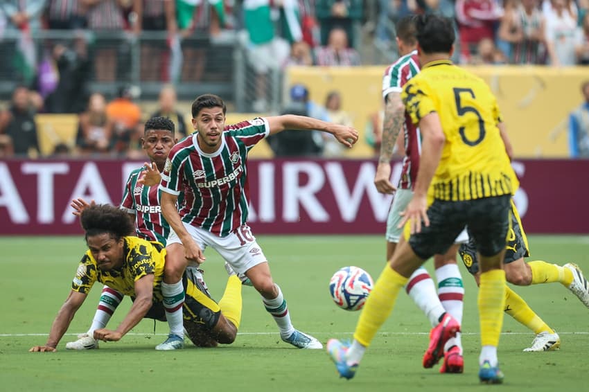 Nonato, volante do Fluminense