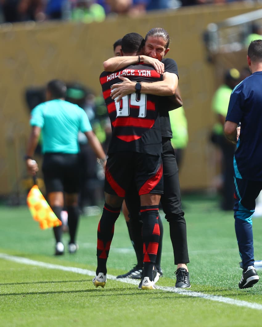 Wallace Yan Filipe Luís Flamengo Chelsea Mundial de Clube