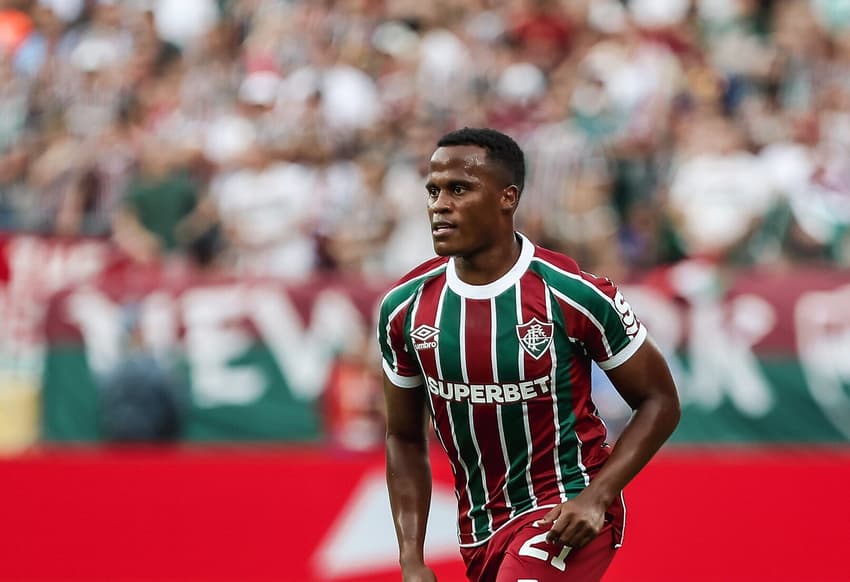 Arias abriu o placar para o Fluminense (Foto: Marcelo Gonçalves/Fluminense FC)
