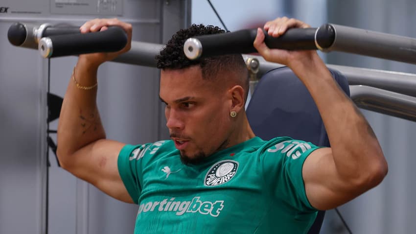 Paulinho foi o herói do Palmeiras (Foto: Cesar Greco/Palmeiras)