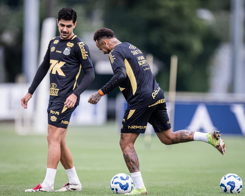 João Basso e Neymar (Foto: Raul Baretta/ Santos FC)