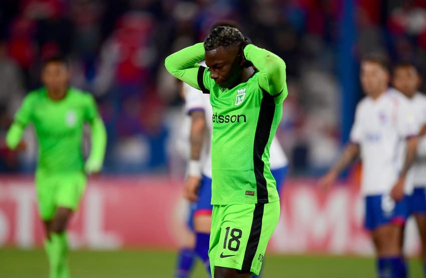 Hinestroza é um dos destaques do Atlético Nacional (Foto: Dante Fernández/AFP)