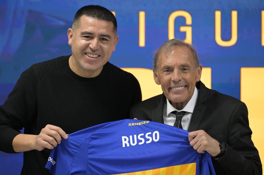 Miguel Russo ao lado de Juan Roman Riquelme - Boca Juniros