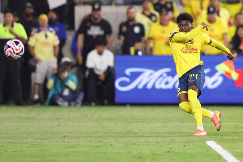 Javairô Dilrosun - Club América