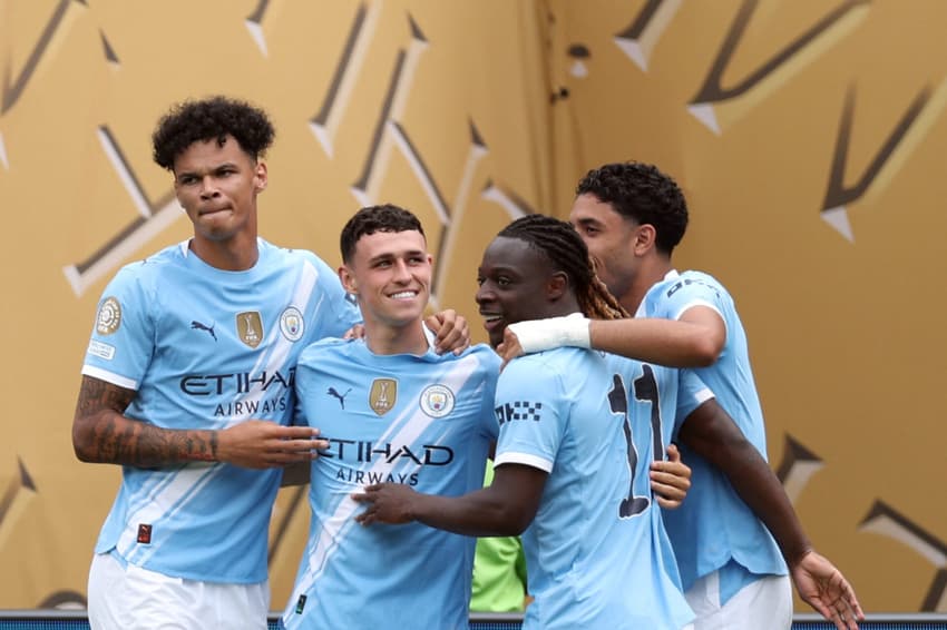 Manchester City comemora gol marcado contra o Wydad Casablanca pelo Mundial (Foto: Charly TRIBALLEAU / AFP)