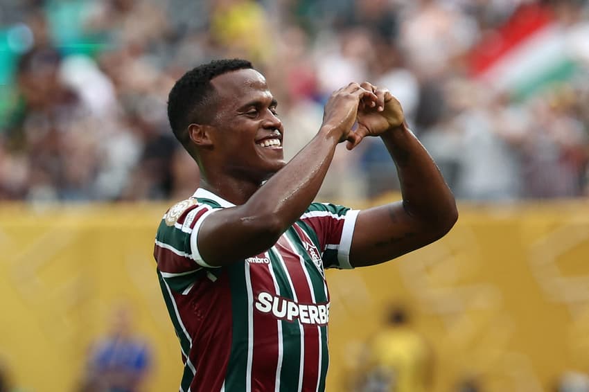 Jhon Arias comemorando gol em Fluminense x Ulsan HD (Foto: Franck Fife/AFP)