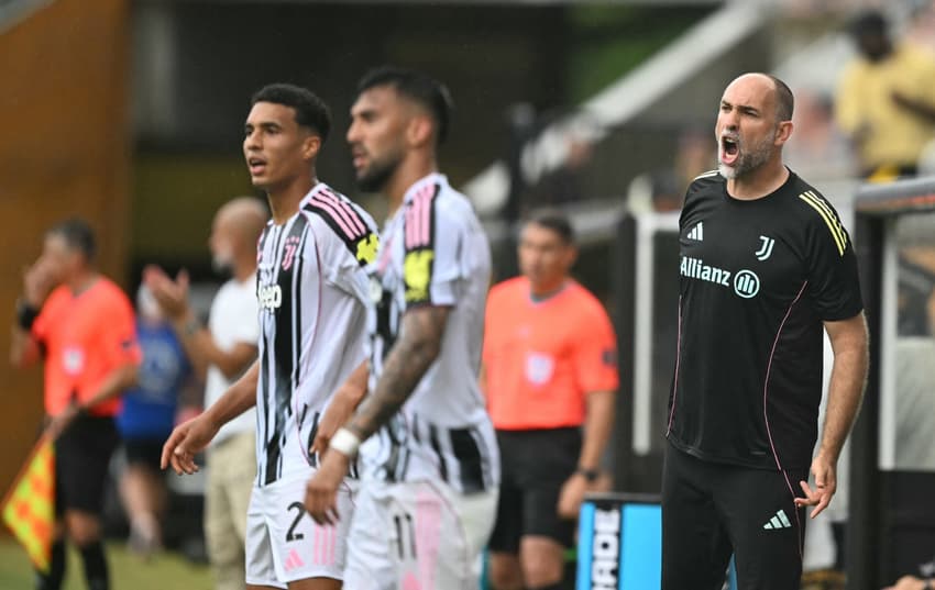Igor Tudor orienta time da Juventus contra o Manchester City