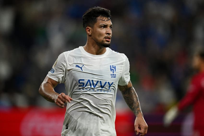 Marcos Leonardo em ação em Al-Hilal x Pachuca (Foto: Federico PARRA / AFP)
