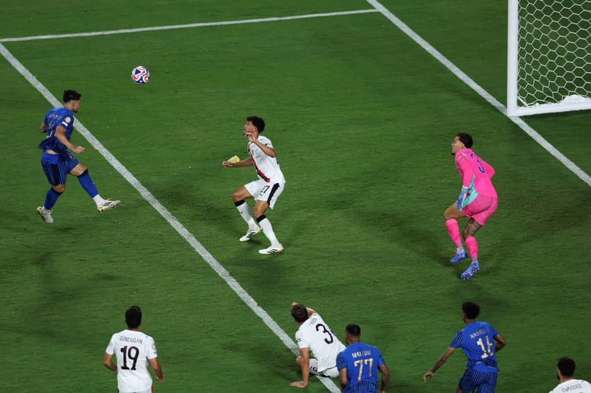 Marcos Leonardo marca contra o Manchester City (Foto: Megan Briggs / GETTY IMAGES NORTH AMERICA / Getty Images via AFP)