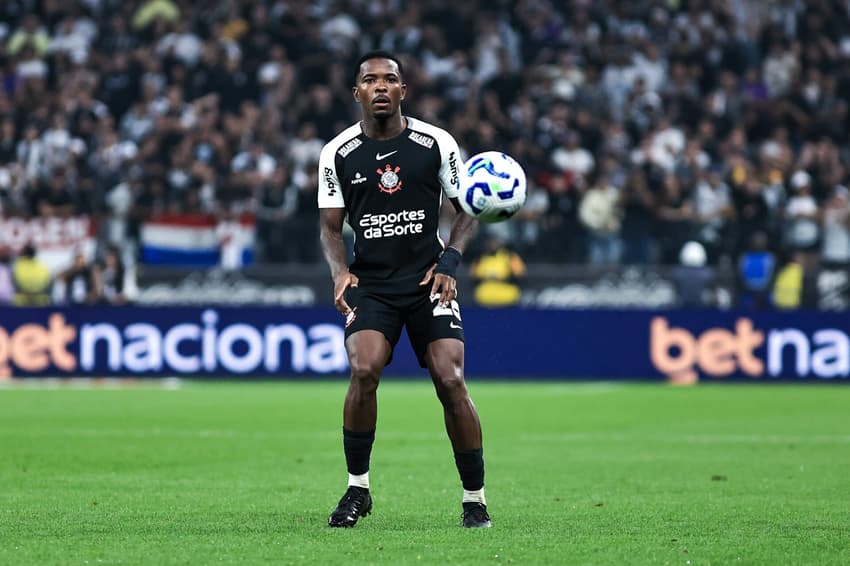 Cacá zagueiro do Corinthians