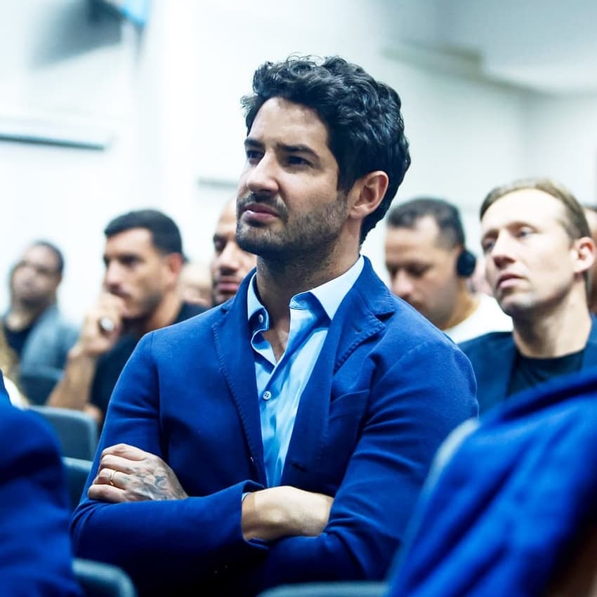 Alexandre Pato integra consórcio interessado na compra de clube inglês (Foto: Reprodução/Instagram)