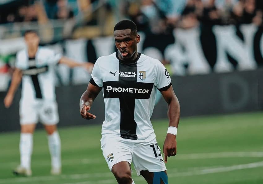 Ange-Yoan Bonny, atacante do Parma (Foto: reprodução/Instagram)