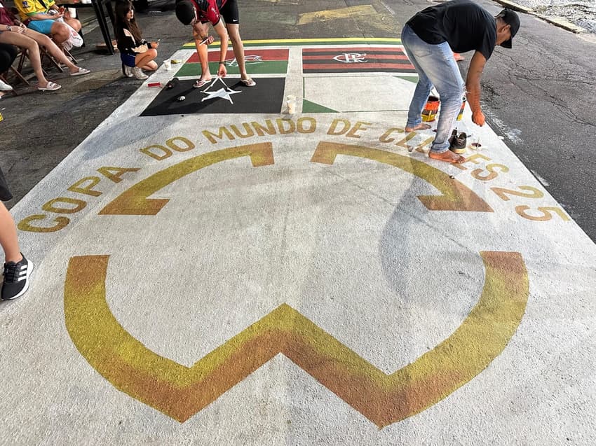 Rua Zona Norte decoração Mundial de Clubes