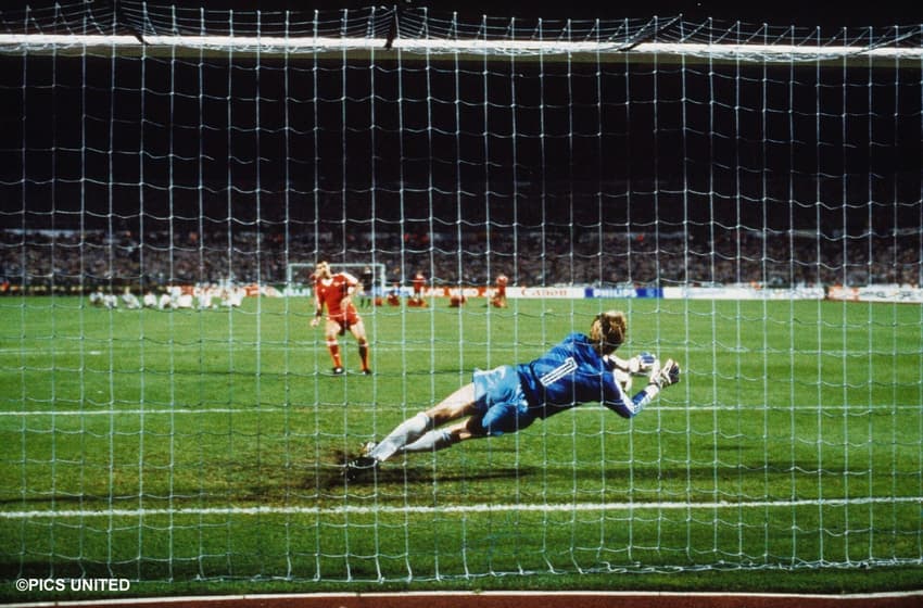 Final Champions 1987-88 (Foto: Reprodução/Instagram)