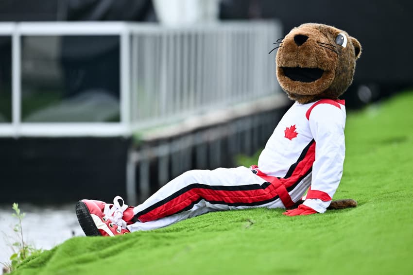 Este é Vroum, mascote do GP do Canadá (foto: Minas Panagiotakis / GETTY IMAGES NORTH AMERICA / Getty Images via AFP)