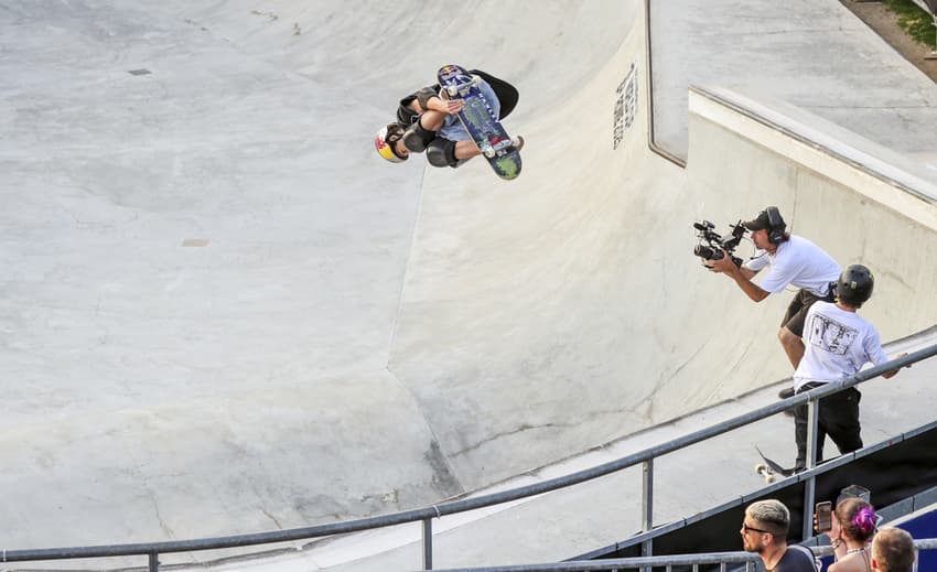 Gui Khury executou a manobra 900 em Roma (Julio Detefon / CBSk)