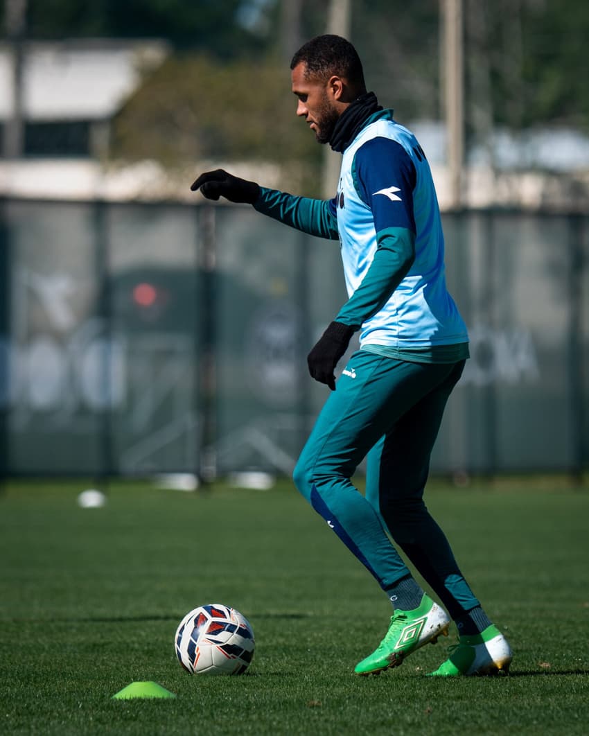 Gustavo Coutinho Coritiba