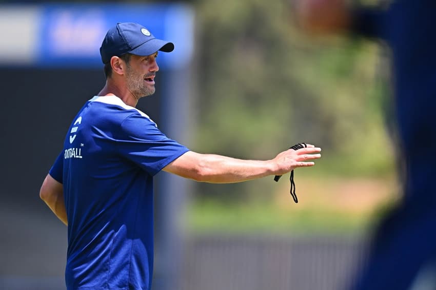 Cristian Chivu em treino da Inter de Milão (Foto: divulgação/Internazionale)