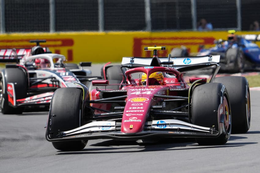 Lewis Hamilton no GP do Canadá (foto: TIMOTHY A. CLARY / AFP)