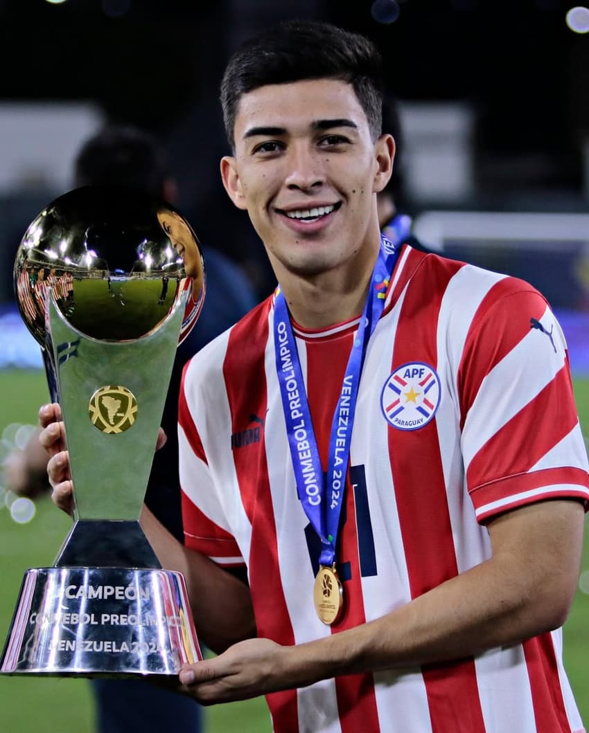 Lezcano Fluminense Paraguai