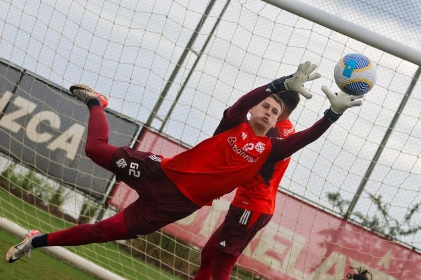 Henrique Menke, goleiro da base do Internacional