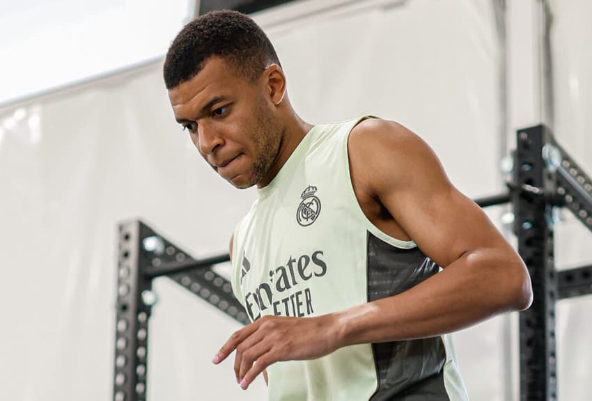 Mbappé faz treino individual no Real Madrid visando sua estreia no Mundial de Clubes