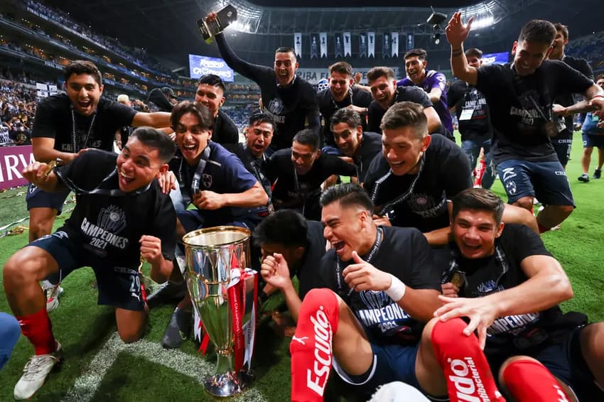 Jogadores do Monterrey comemoram título da Liga dos Campeões da Concacaf de 2021