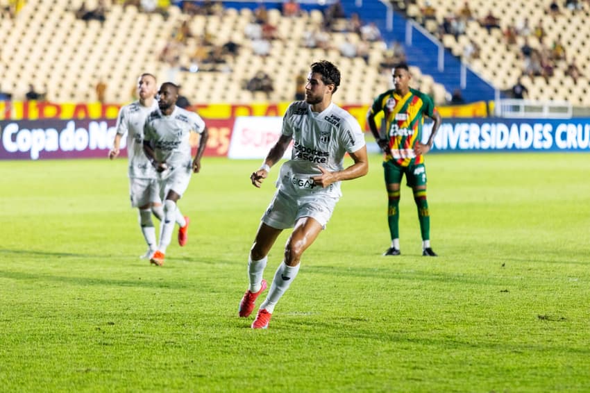 Partida entre Sampaio Corrêa e Ceará, pela Copa do Nordeste (Foto: Felipe Santos/Ceará SC)