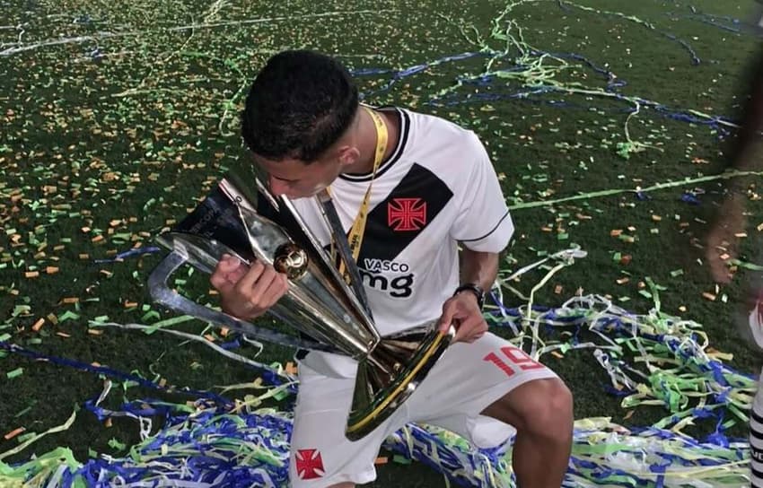 Arthur Sales foi campeão na base do Vasco (Foto: Reprodução)