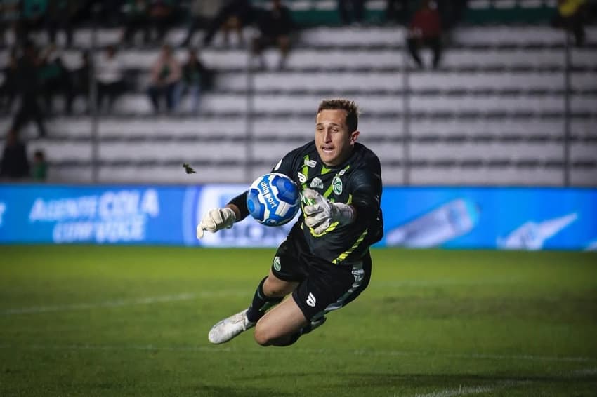 Thiago Couto em ação pelo Juventude (Foto: redes sociais)