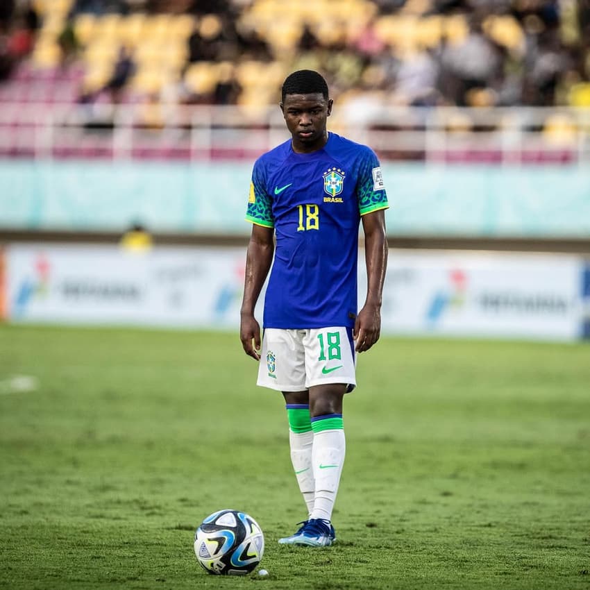 Sidney em ação pela seleção brasileira sub-17 Foto: Redes sociais