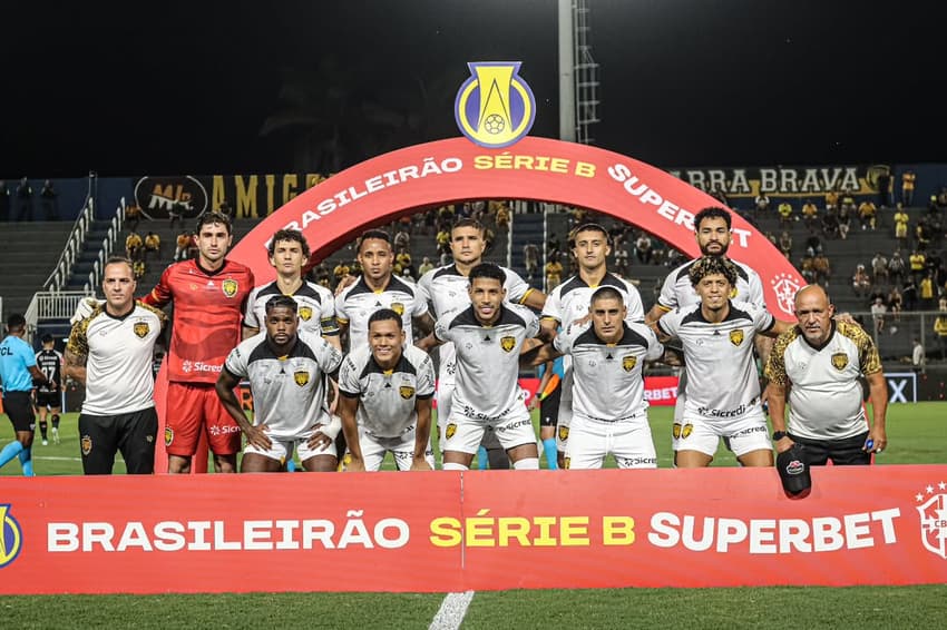 Amazonas está na luta contra o rebaixamento (Foto: João Vitor Normando/ AMFC)