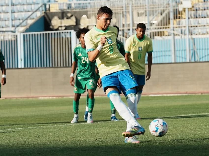 Deivid Washington marcou dois gols nesta Data Fifa sub-20 (Foto: Reprodução/Deivid Washington)
