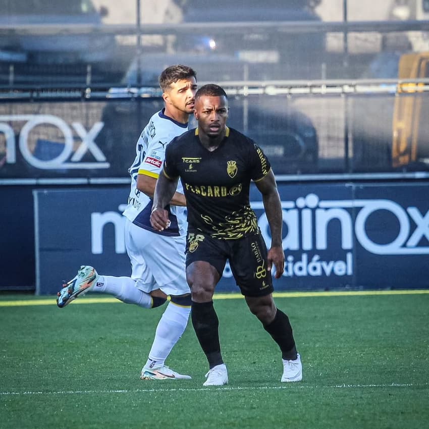 Corinthians se interessa por David Pastor