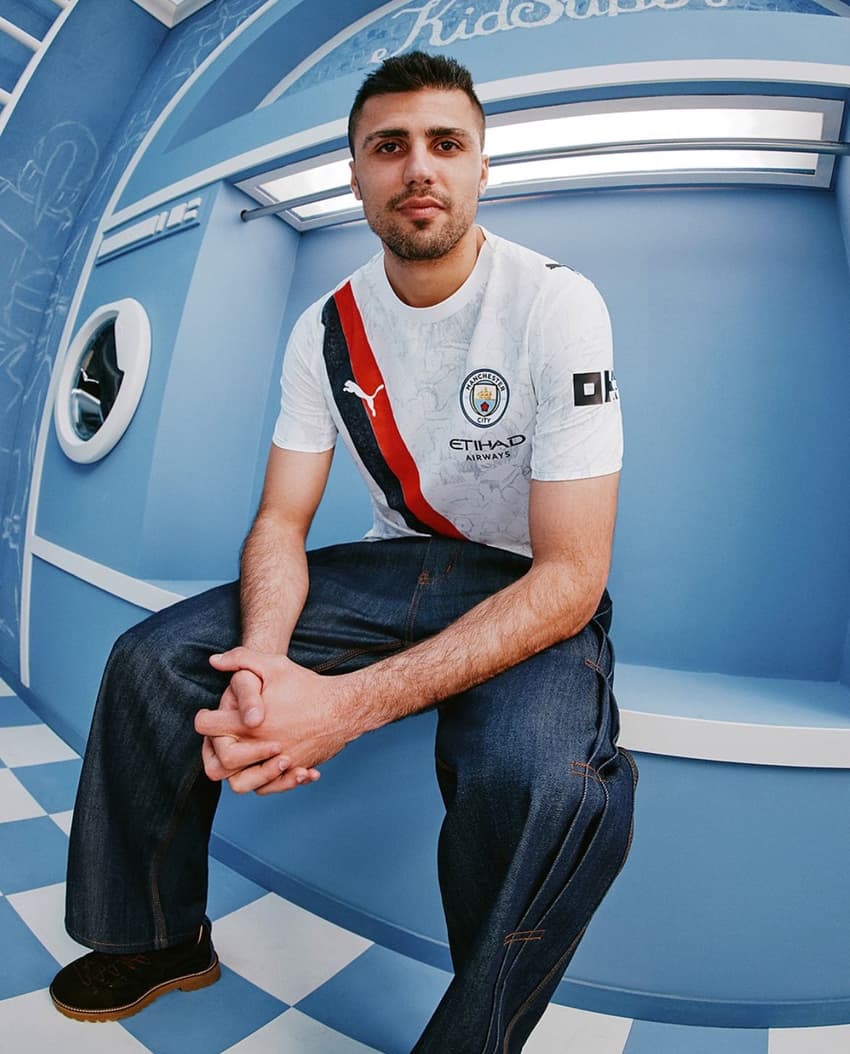 Uniforme Manchester City - Mundial