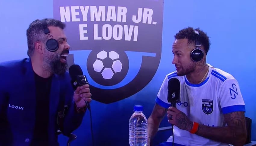 Neymar fala com Flow em jogo beneficente (Reprodução/Youtube)