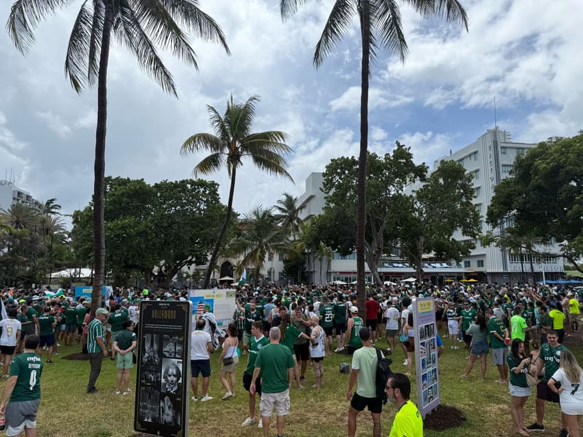 Torcida do Palmeiras acompanha o time em Miami durante o Mundial de Clubes da Fifa. (Foto: Vitor Palhares/ Lance!)