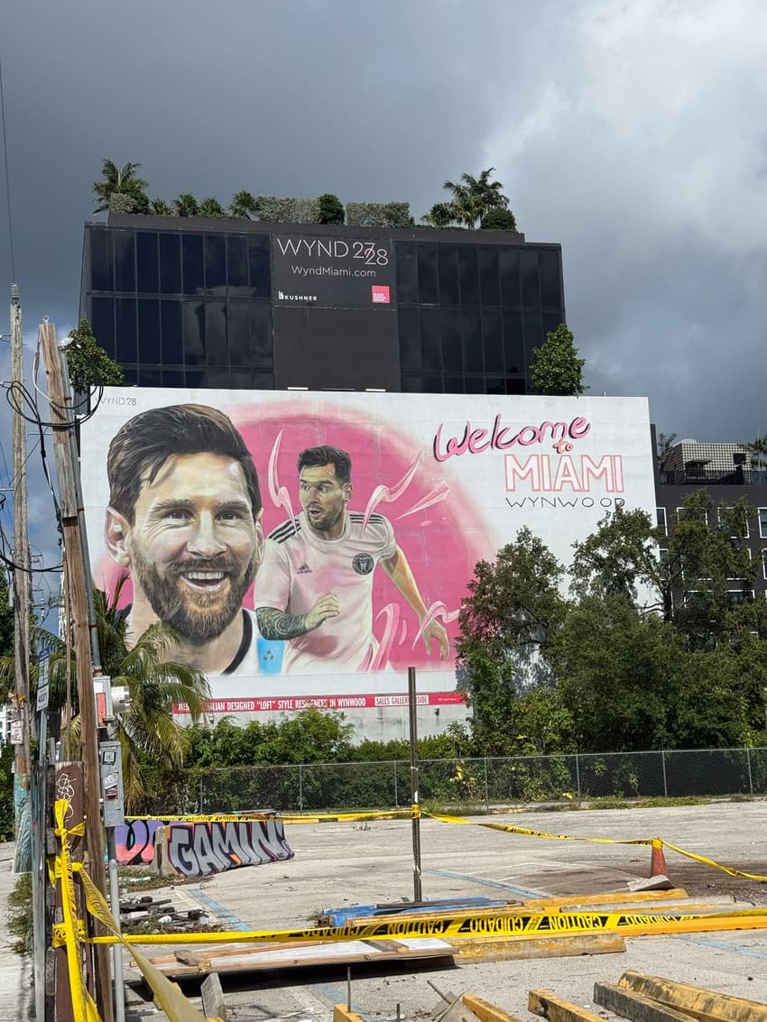 Messi foi anunciado no Inter Miami em julho de 2023. O argentino está no terceiro clube da carreira depois de ter defendido o Barcelona por 17 temporadas. (Foto: Vitor Palhares/ Lance!)