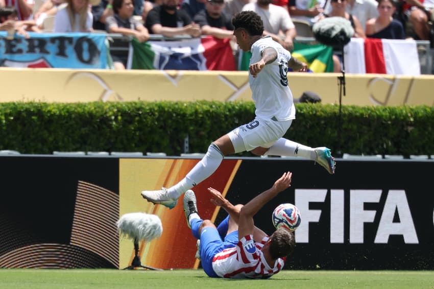 Botafogo x Atlético de Madrid no Rose Bowl