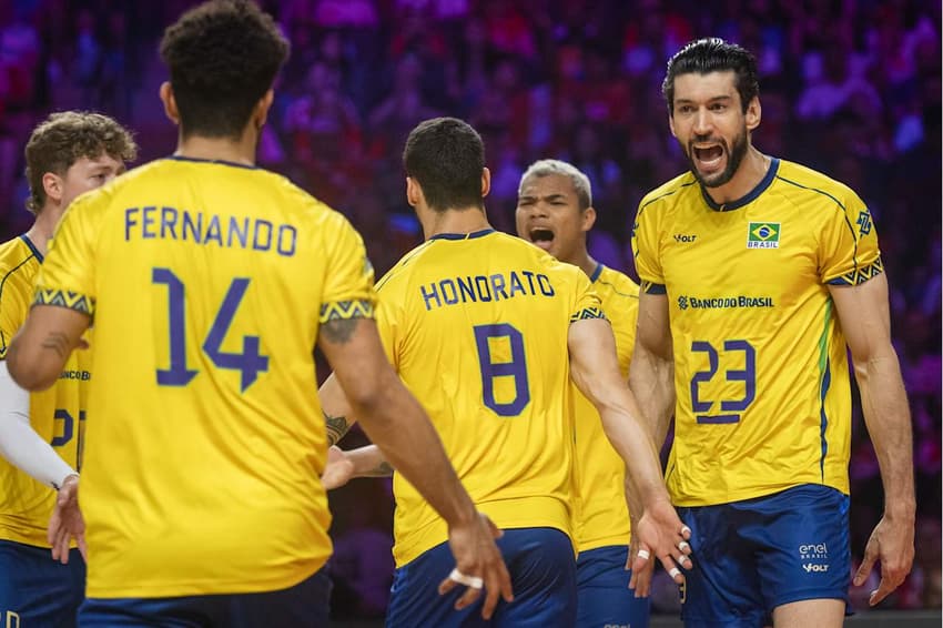 Brasil se mantém na liderança da VNL antes de pausa