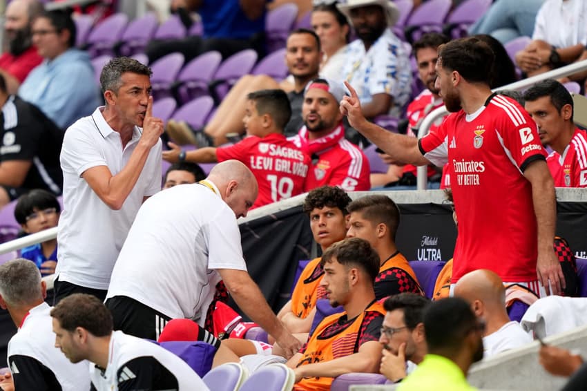 SL Benfica v Auckland City FC: Group C - FIFA Club World Cup 2025 Mundial de Clubes Bruno Lage Orkun Kokcu