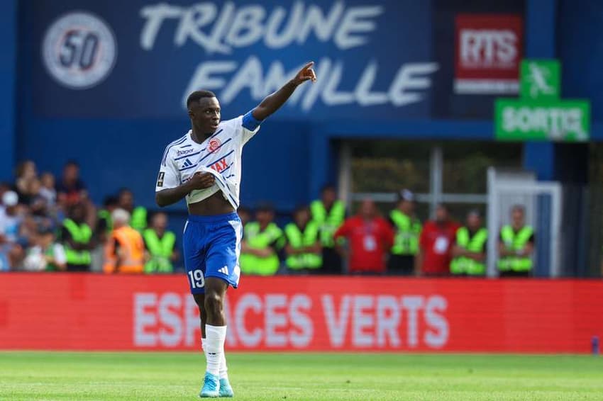 Premier League: caso as negociações se confirmem, Habib Diarra se tornará a contratação mais cara da história do Sunderland, quebrando recorde (Foto: PASCAL GUYOT/AFP)