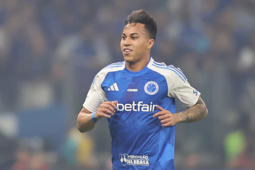 Kaio Jorge, do Cruzeiro, comemora seu gol contra o Palmeiras no Mineirão