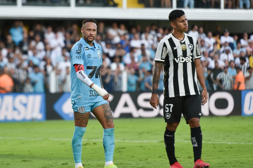 Neymar no jogo do Santos contra o Botafogo na Vila Belmiro