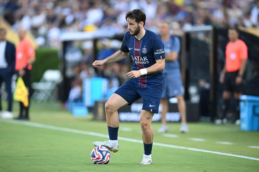 Kvaratskhelia em partida do PSG pelo Mundial (Foto: Kevin Langley/Cal Sport Media)