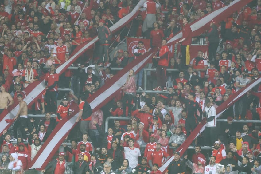 Torcida do Internacional no estádio Beira-Rio