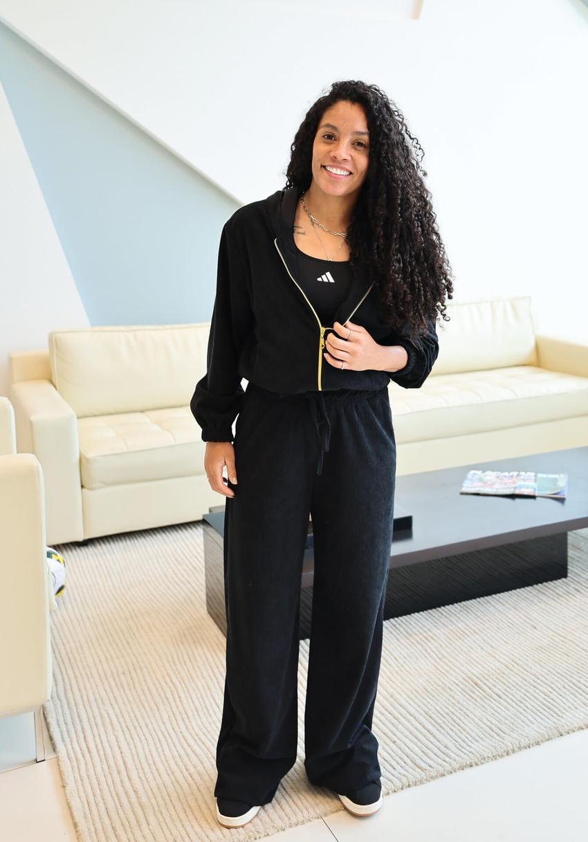 Yasmim, do Real Madrid, se apresenta com a Seleção Brasileira na Granja Comary. (Foto:Lívia Villas Boas / CBF)