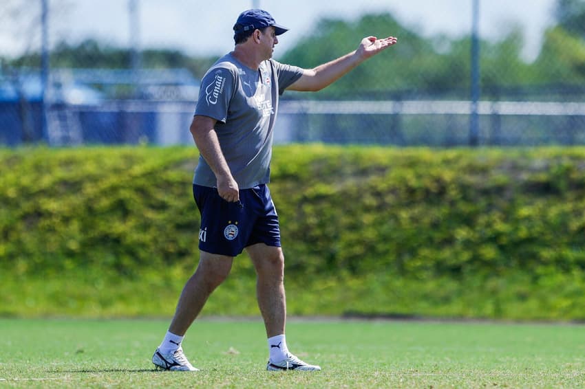 Rogério Ceni comanda treino do Bahia (Foto: Rafael Rodrigues / EC Bahia)