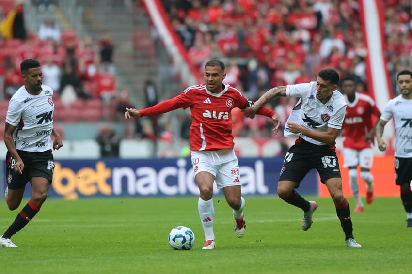 Alan Patrick, meia do Internacional