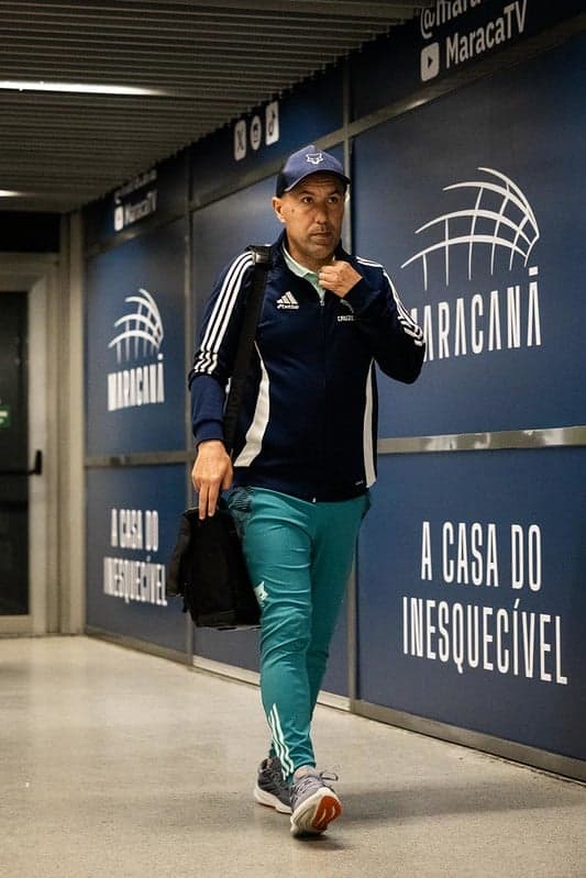 Técnico do Cruzeiro, Leonardo Jardim, no Maracanã (Foto: Rodrigo Ferreira/Cruzeiro)